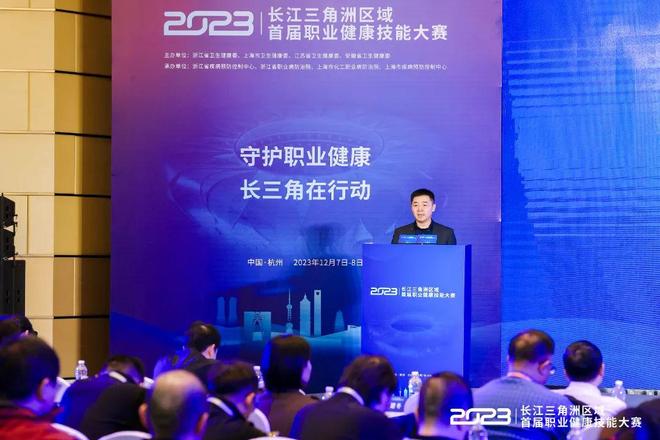 中不折不扣 中不折不扣