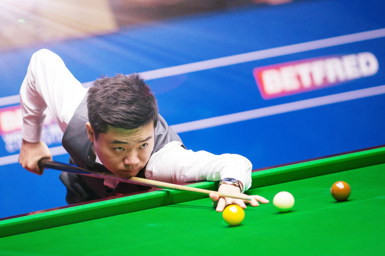 比賽中始終 比賽中始終