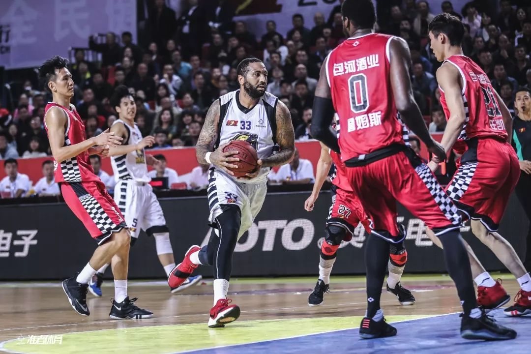 西班牙队最 西班牙队最